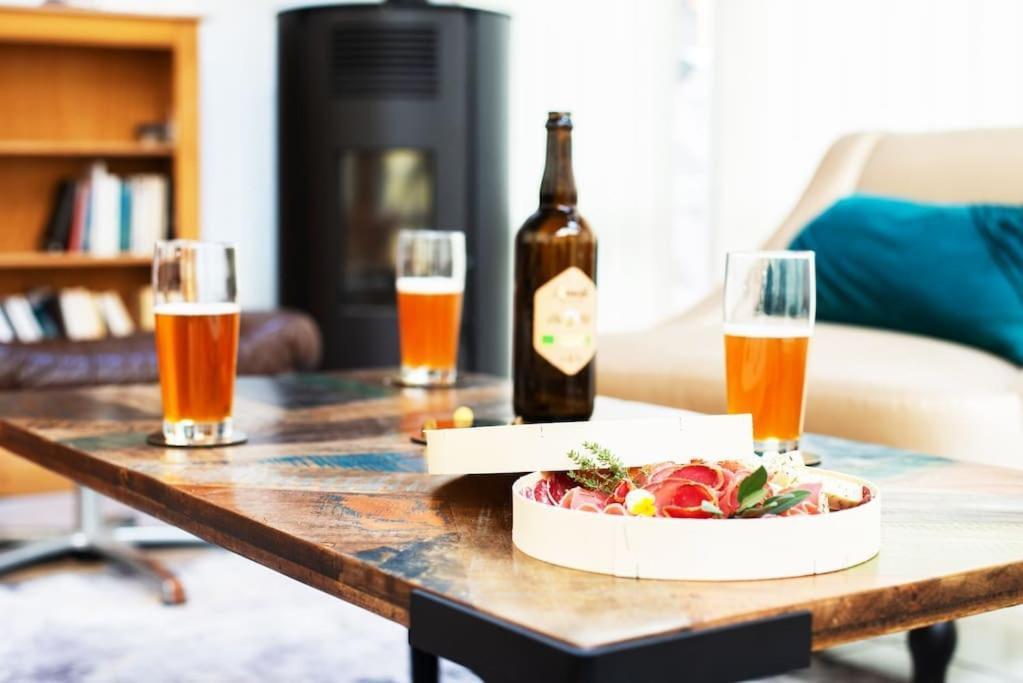 La Coquette ! Maison Au Coeur De La Bresse Avec Veranda Barbecue Garage Baby-Foot Et Barre De Son Εξωτερικό φωτογραφία