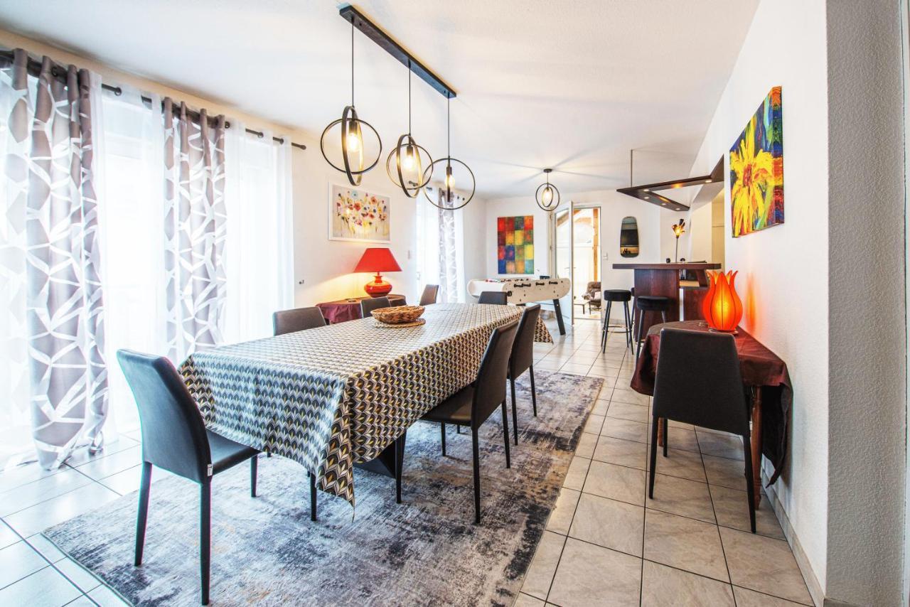 La Coquette ! Maison Au Coeur De La Bresse Avec Veranda Barbecue Garage Baby-Foot Et Barre De Son Εξωτερικό φωτογραφία